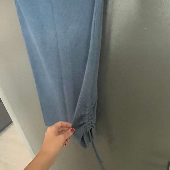 Guess Blue Matching Sweater & Skirt Set - Picture 5 of 5